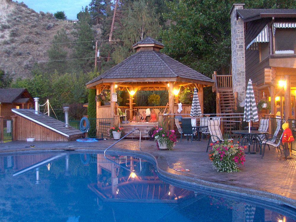 Sandy Beach Lodge & Resort Naramata Dış mekan fotoğraf